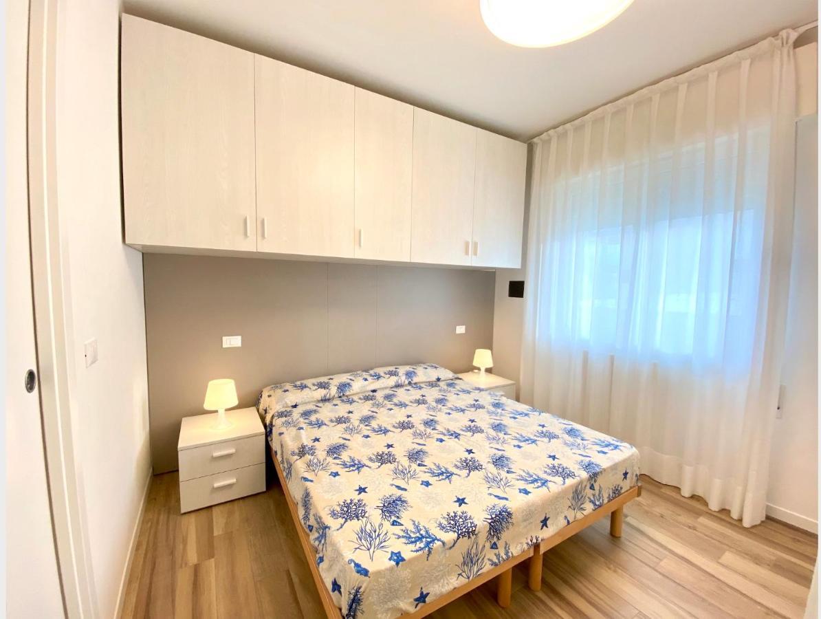 Appartamenti Cristina Carraro Immobiliare - Family Apartments Лидо ди Йезоло Екстериор снимка